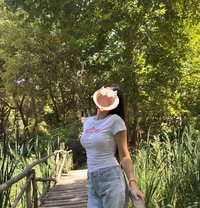 🇳🇵Shreya cam chat meet available 🇳🇵 - escort in Kathmandu