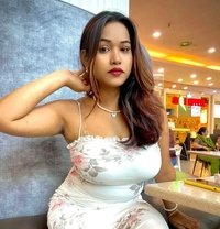 Shreya - escort in Pune Photo 1 of 2