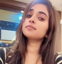 Shreya Gupta [cash payment] independent - escort in Kolkata Photo 1 of 4