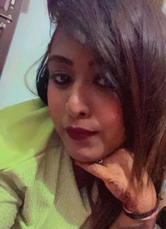 Ashwini Independent Call girls 24x7 - escort in Noida Photo 3 of 4