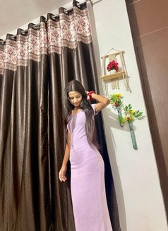 Shreya Independent Young Girl - escort in New Delhi Photo 3 of 5