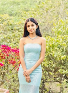 Shreya Independent Young Girl - escort in New Delhi Photo 6 of 7