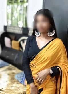 Shreya(Cam session, Real meet) - escort in Ahmedabad Photo 1 of 1