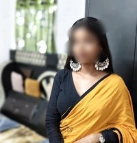 Shreya(Cam session, Real meet) - escort in Ahmedabad Photo 1 of 1