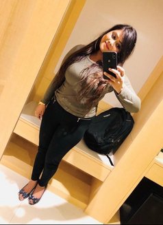 Shreya - escort in Ahmedabad Photo 1 of 3