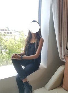Shreya - escort in Bangalore Photo 3 of 5