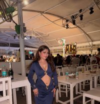 Shreya - escort in Candolim, Goa Photo 1 of 4