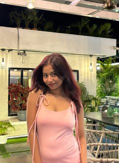 Shreya" - puta in Coimbatore Photo 3 of 6