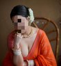 Shreya - puta in Coimbatore Photo 1 of 8