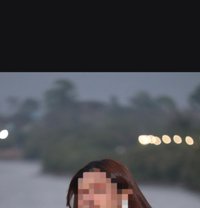Shreya - escort in Hyderabad Photo 2 of 4