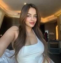 Shreya - escort in Dharmapuri