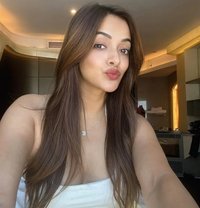 Shreya - escort in Dharmapuri