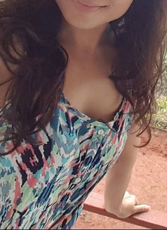 Shreya - puta in Mumbai Photo 1 of 1