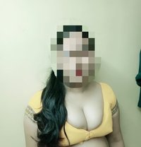 Shreya - escort in Mumbai