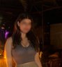 Shreya - escort in New Delhi Photo 1 of 3