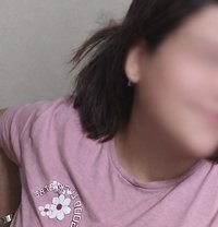 Shreya - puta in New Delhi Photo 5 of 5