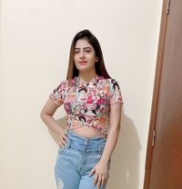 Shreya - Transsexual escort in Ajmān