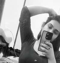 Shreya - Transsexual escort in Hyderabad