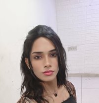 Shreya - Transsexual escort in Hyderabad Photo 1 of 3