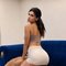 Shreya - Transsexual escort in Hyderabad Photo 4 of 6