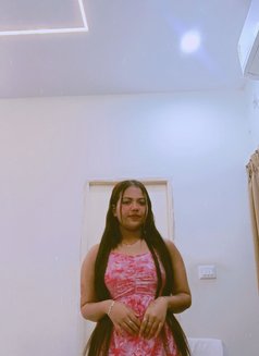 Shreya - Male companion in Hyderabad Photo 11 of 11
