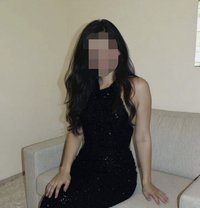 Cam & real meet with Shreya joshi - escort in Pune