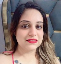Shreya Kalra 🥰🦹🏻‍♀️ - escort in Ahmedabad
