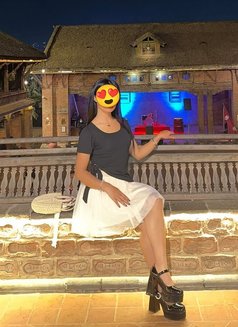 Hand cash service available here - escort in Kathmandu Photo 1 of 2