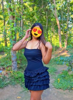 Independent girl for hand cash service - escort in Kathmandu Photo 2 of 2