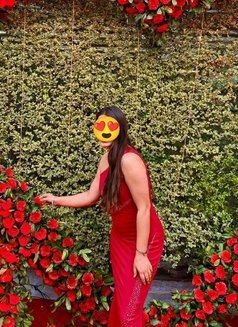 Shreya hand cash service - escort in Kathmandu Photo 1 of 2