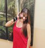 Shreya Pillai - puta in Chennai Photo 1 of 4