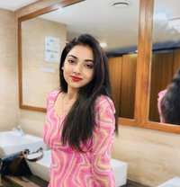 Shreya Real Cam - puta in Bangalore