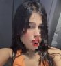 Shreya Real Cam - puta in Bangalore Photo 3 of 3