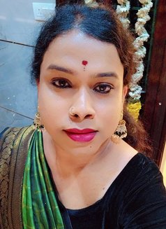 Shreya Reddy - Acompañantes transexual in Hyderabad Photo 2 of 2