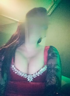 Shreya Sen - escort in Kolkata Photo 1 of 3