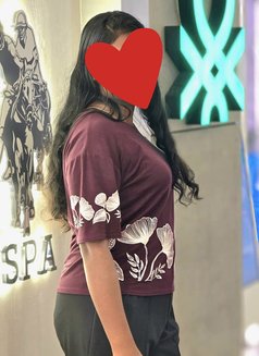 Shreya Singh 22 Years - escort in Mumbai Photo 6 of 8