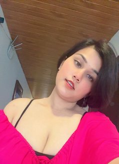 Shreya Singh ( Independent Escorts) - escort in Hyderabad Photo 1 of 6