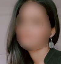 Shreya Singh ( real meet and cam show) - escort in Pune