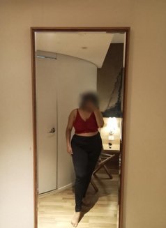 Shreya Singh - escort in Kolkata Photo 17 of 22