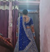 Shreya Singh - Transsexual escort in New Delhi