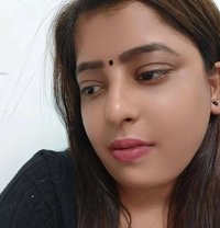 Shreya - puta in Indore