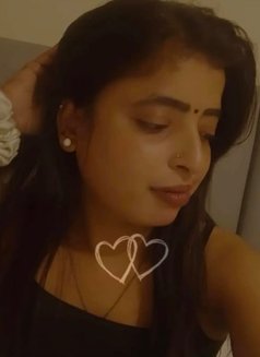 Shreya - puta in Indore Photo 3 of 4