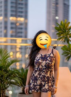 Shreya This Side - escort in Noida Photo 4 of 5