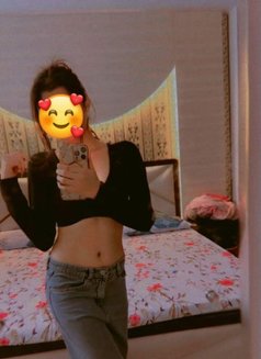Shreya, Young N Hot Single Delhi Girl - escort in New Delhi Photo 5 of 7