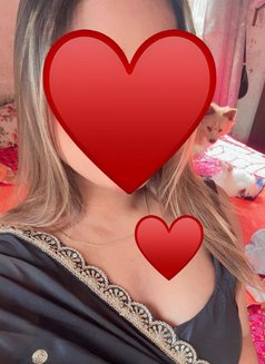 Shreyaa: (Independent Real Meet and Cam) - escort in Hyderabad Photo 2 of 3