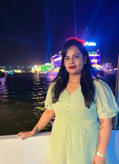 Shreyabablu - escort in Bangalore Photo 1 of 1