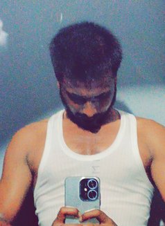 Shreyansh Ydv - Male escort in Lucknow Photo 9 of 9