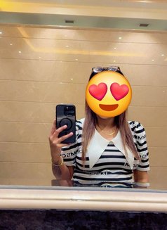 Soniya Sharma (CAM&Real) - escort in Noida Photo 3 of 8