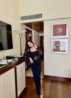 Shrija Escort Service - puta in Gurgaon Photo 2 of 4