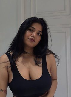 Shrija - escort in Lucknow Photo 3 of 4